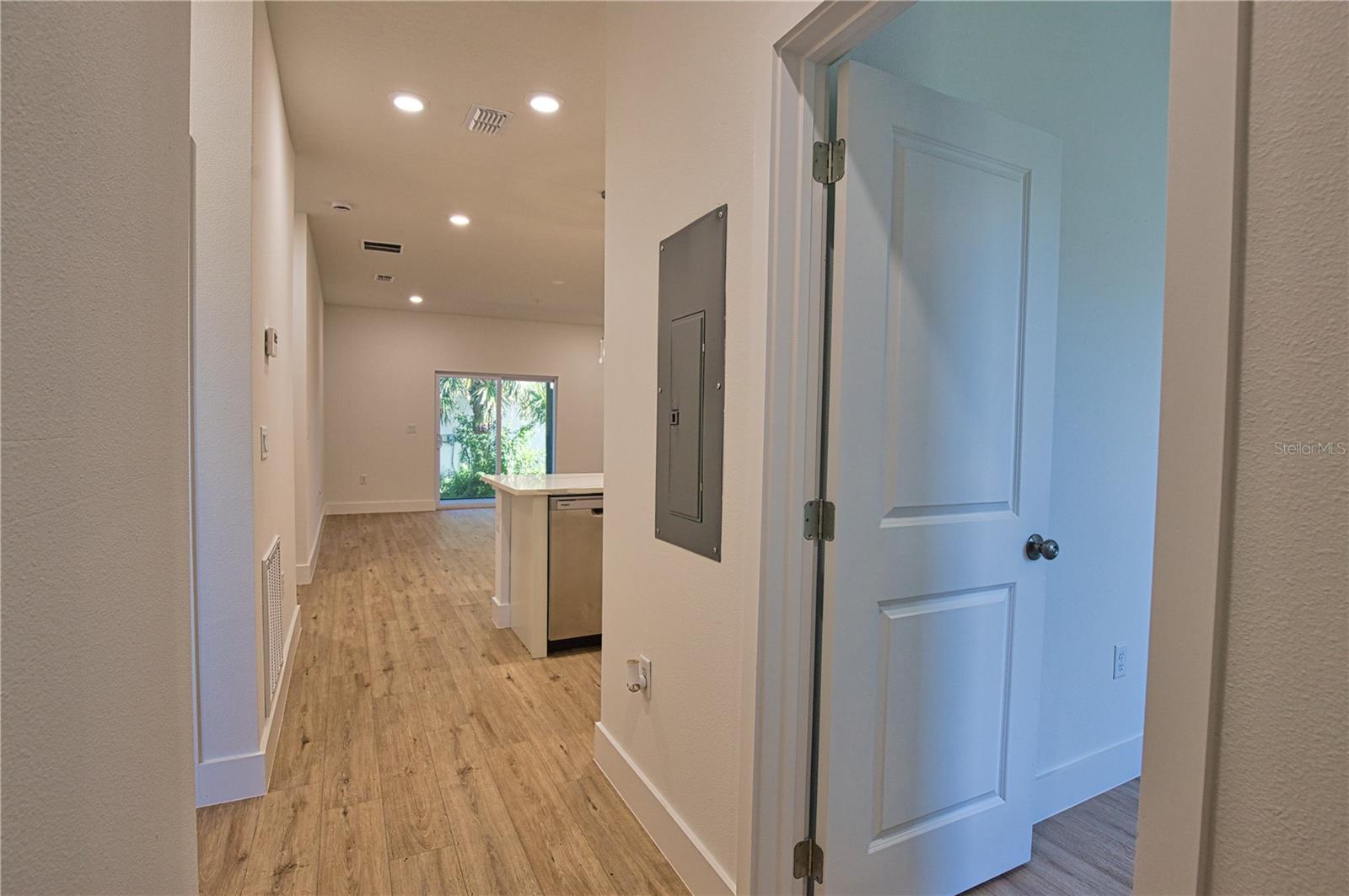 289 BOUNDARY BLVD #202, ROTONDA WEST, FL, 33947