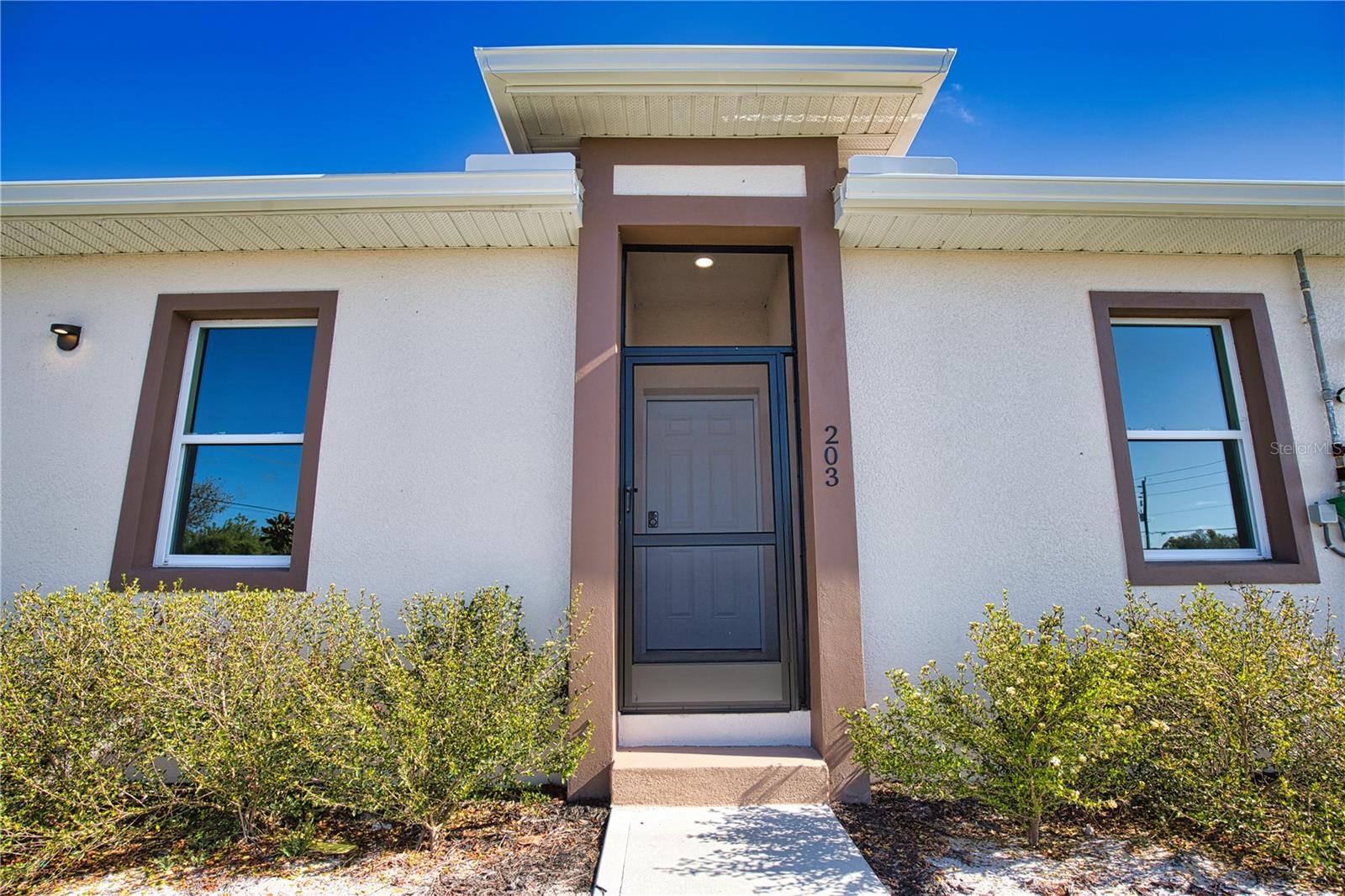 289 BOUNDARY BLVD #202, ROTONDA WEST, FL, 33947