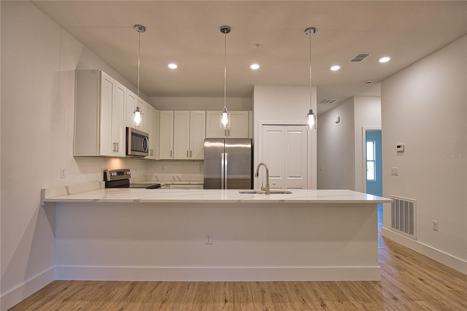 289 BOUNDARY BLVD #202, ROTONDA WEST, FL, 33947