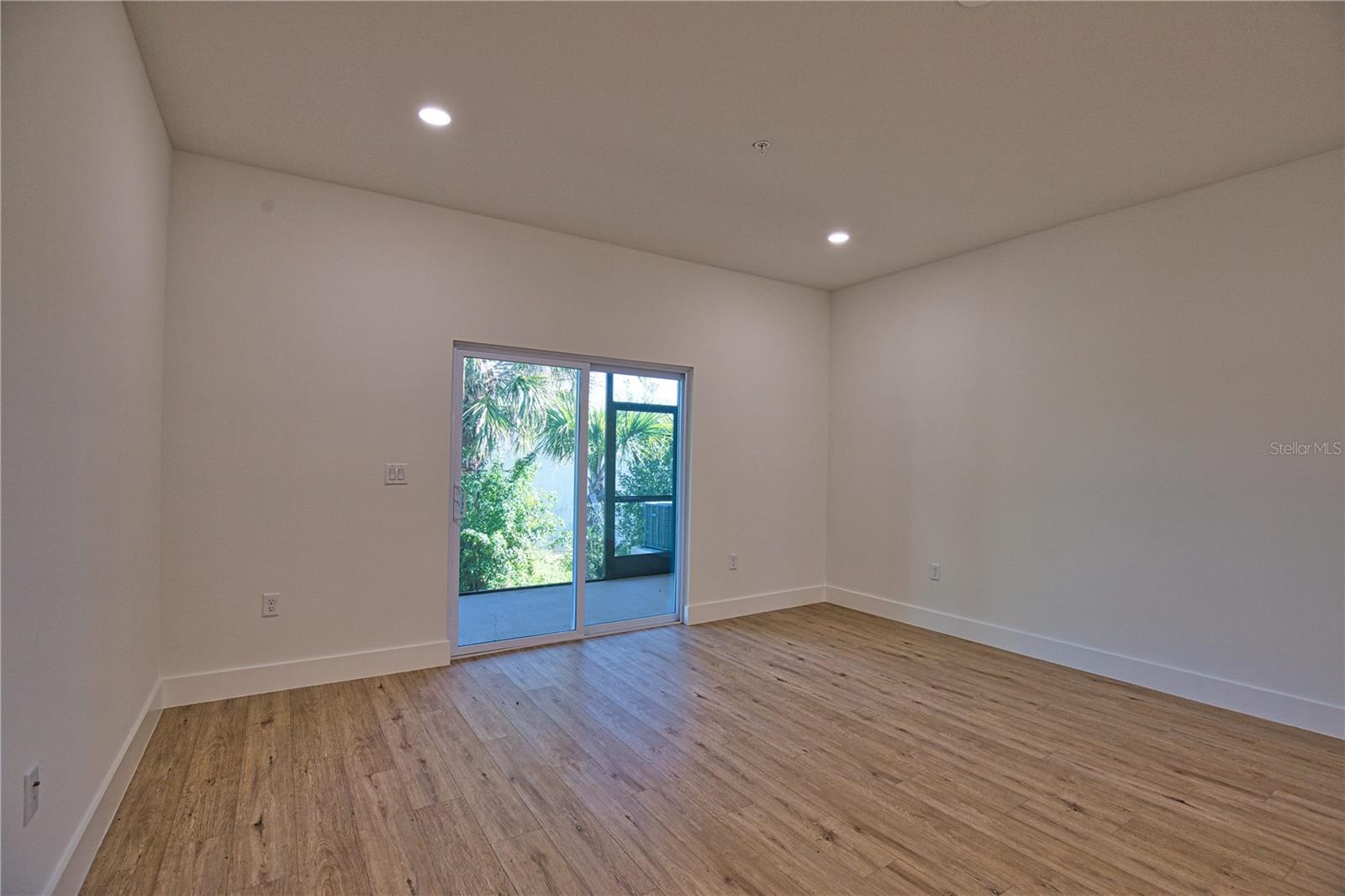 289 BOUNDARY BLVD #202, ROTONDA WEST, FL, 33947
