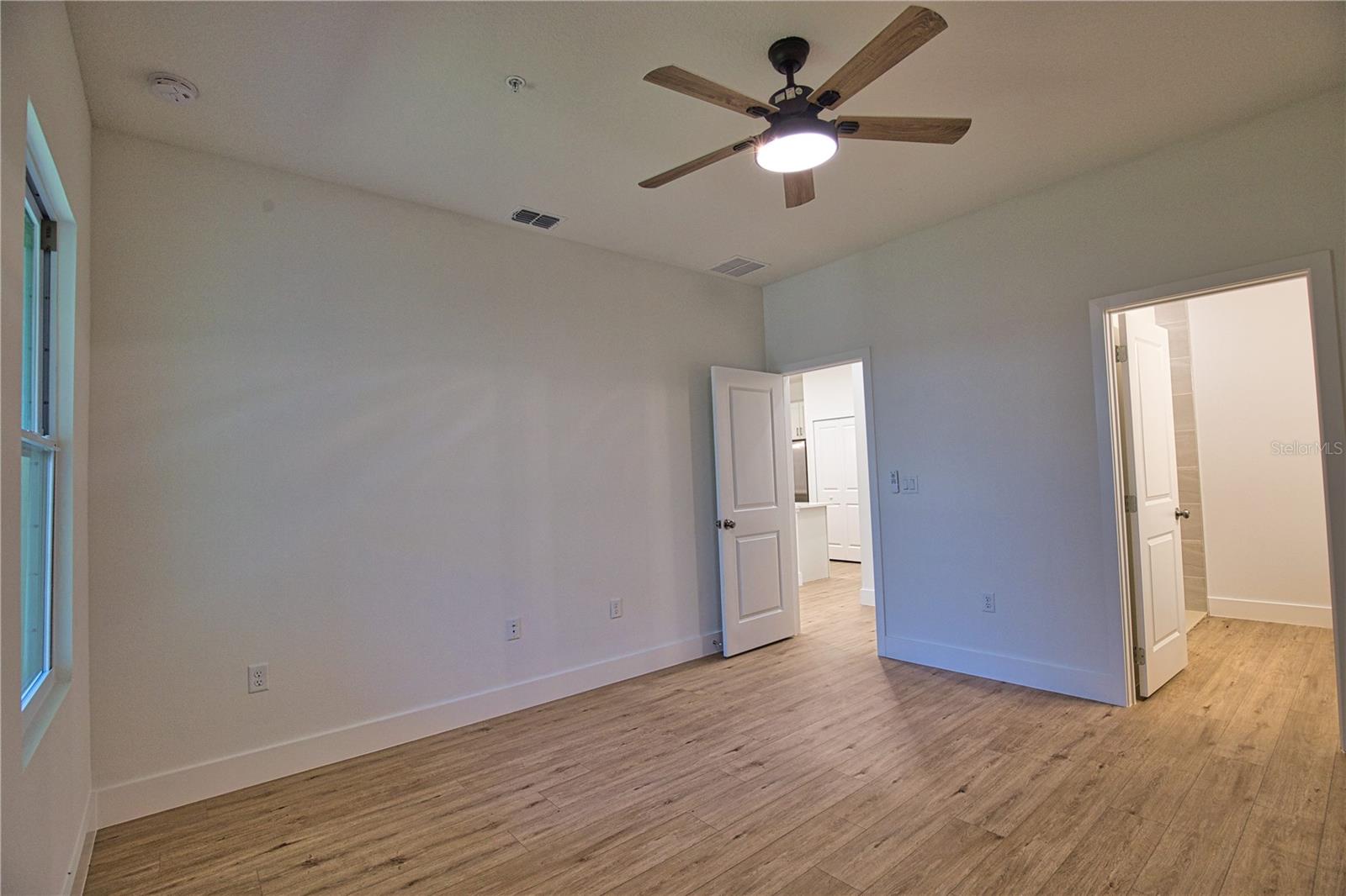 289 BOUNDARY BLVD #202, ROTONDA WEST, FL, 33947