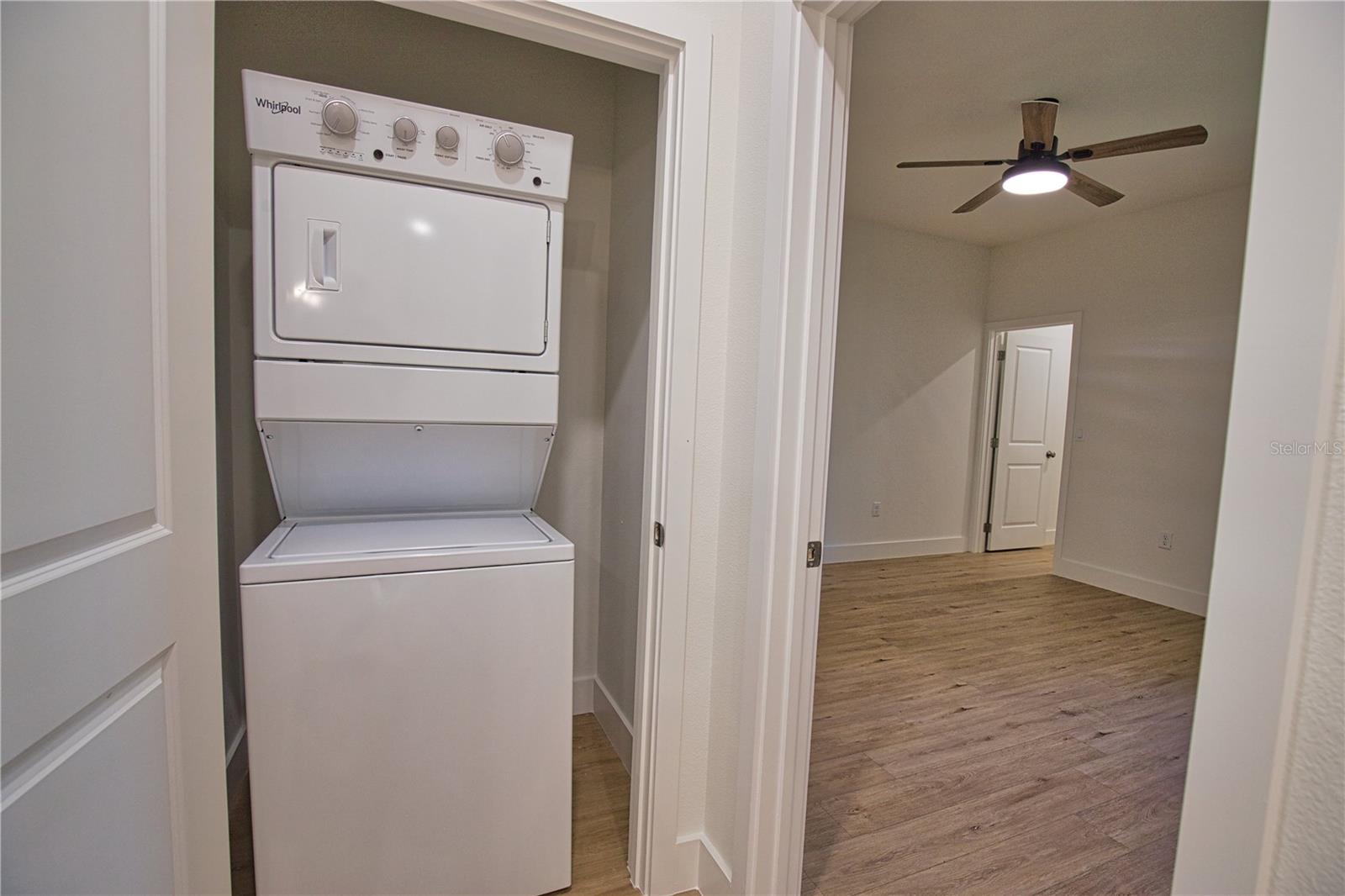 289 BOUNDARY BLVD #202, ROTONDA WEST, FL, 33947