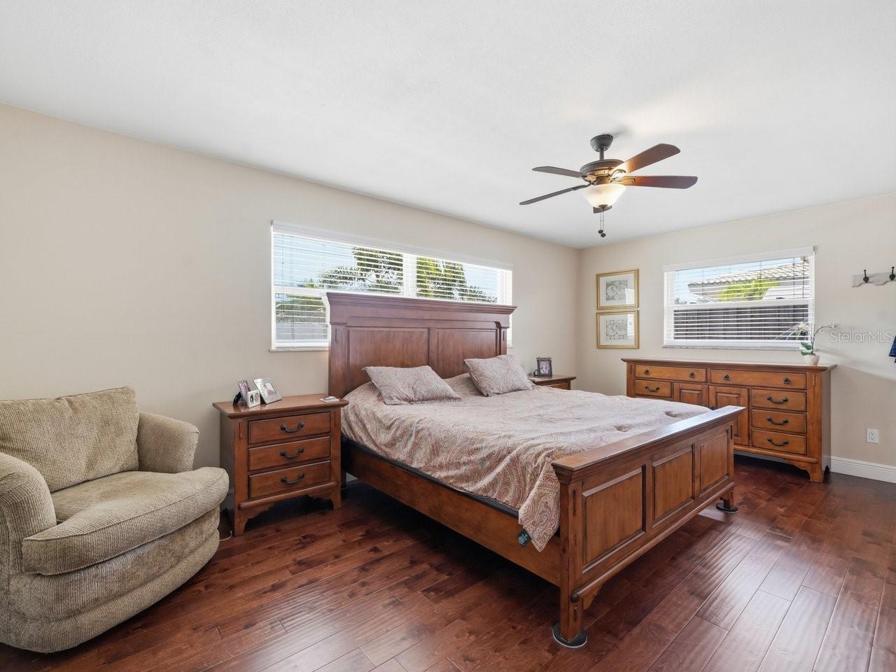 3650 SHADY BLUFFS DR, LARGO, FL, 33770