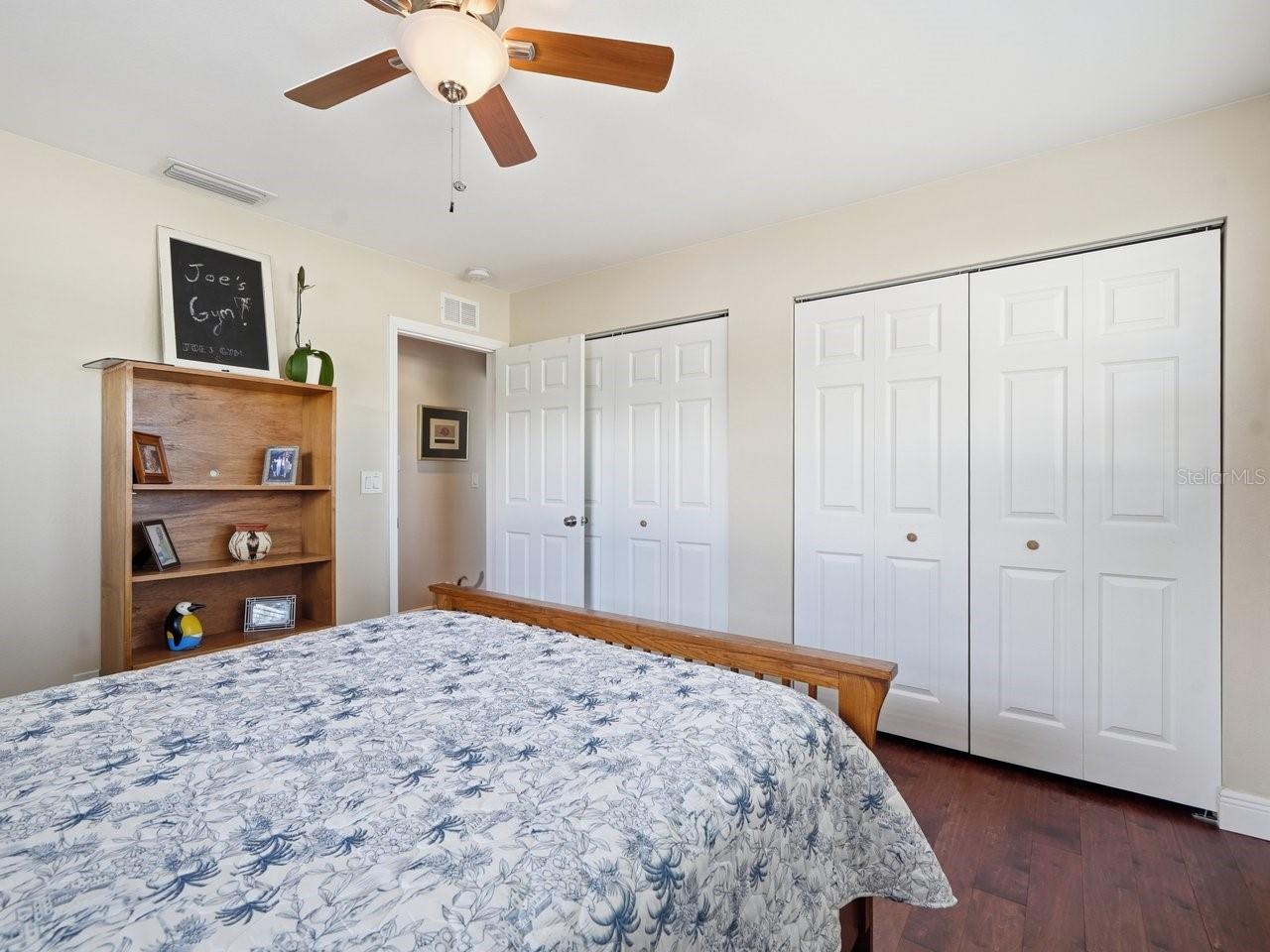 3650 SHADY BLUFFS DR, LARGO, FL, 33770
