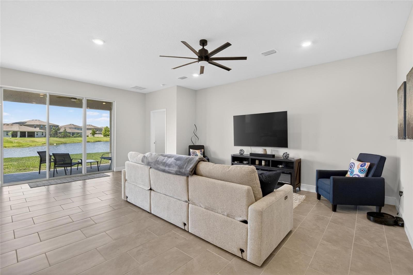152 BRIGHT IBIS AVE, APOLLO BEACH, FL, 33572