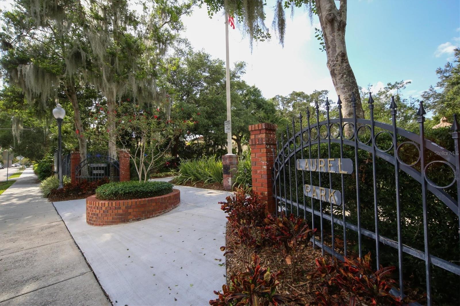 1676 OAK ST, SARASOTA, FL, 34236