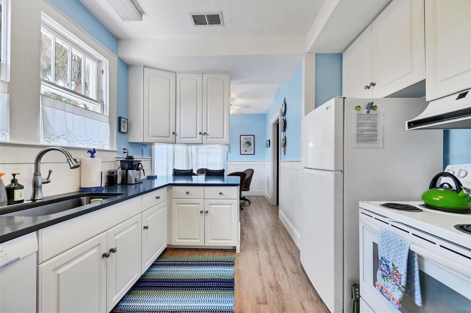 1676 OAK ST, SARASOTA, FL, 34236