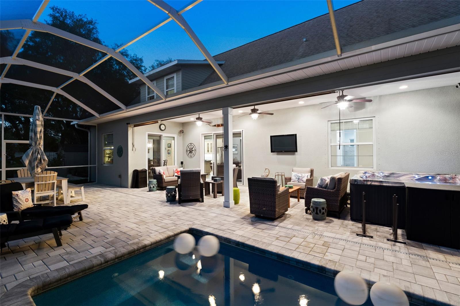 112 S FLORIDA AVE, TARPON SPRINGS, FL, 34689