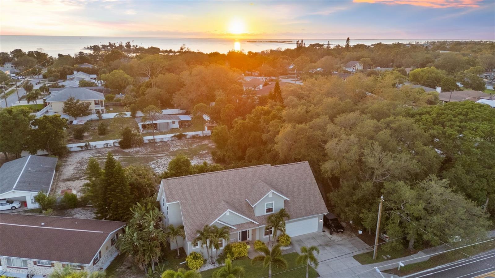 112 S FLORIDA AVE, TARPON SPRINGS, FL, 34689