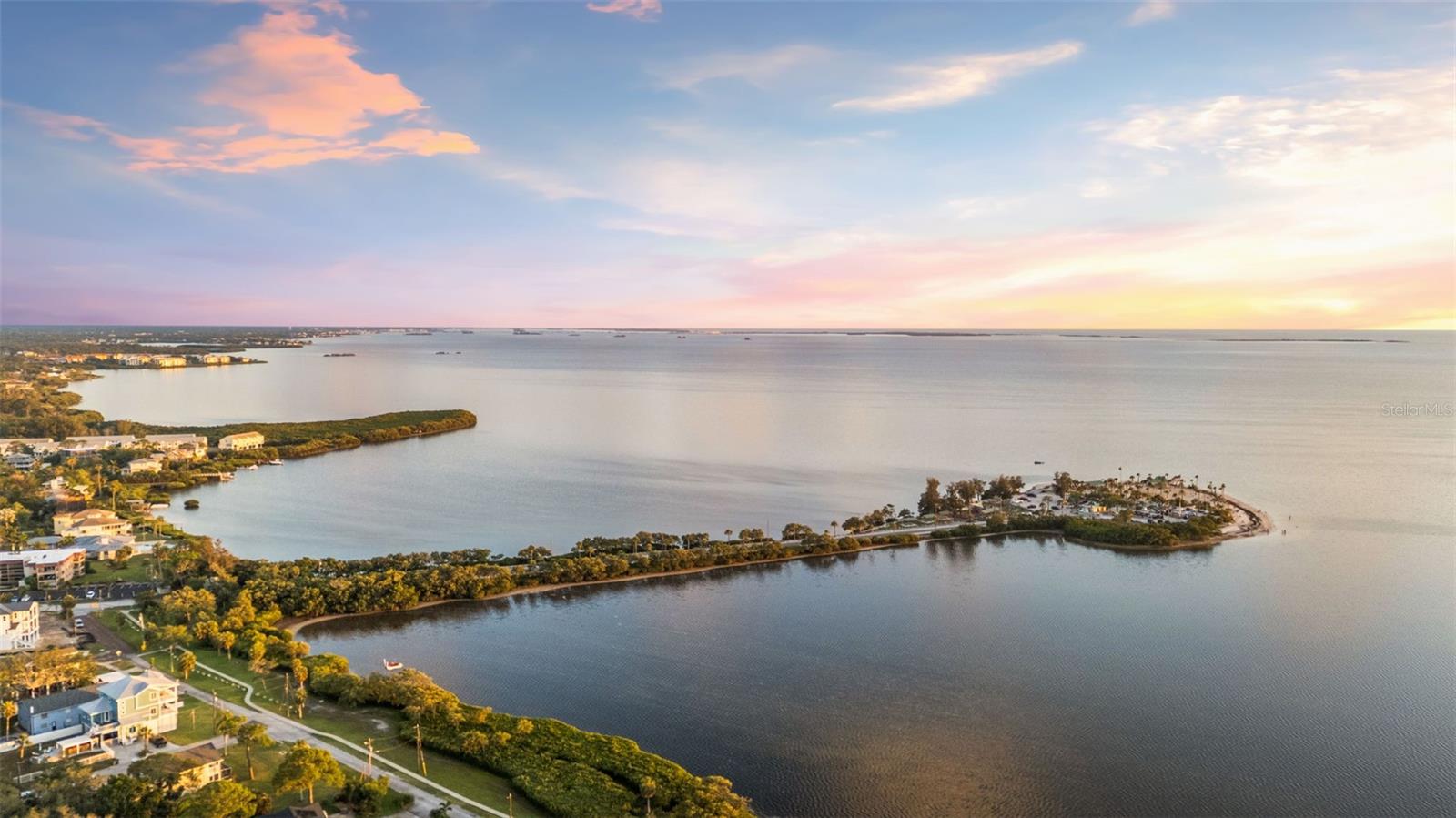 112 S FLORIDA AVE, TARPON SPRINGS, FL, 34689