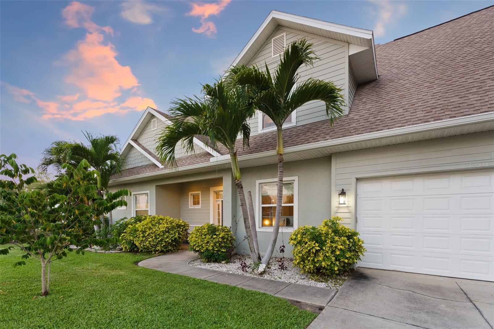 112 S FLORIDA AVE, TARPON SPRINGS, FL, 34689