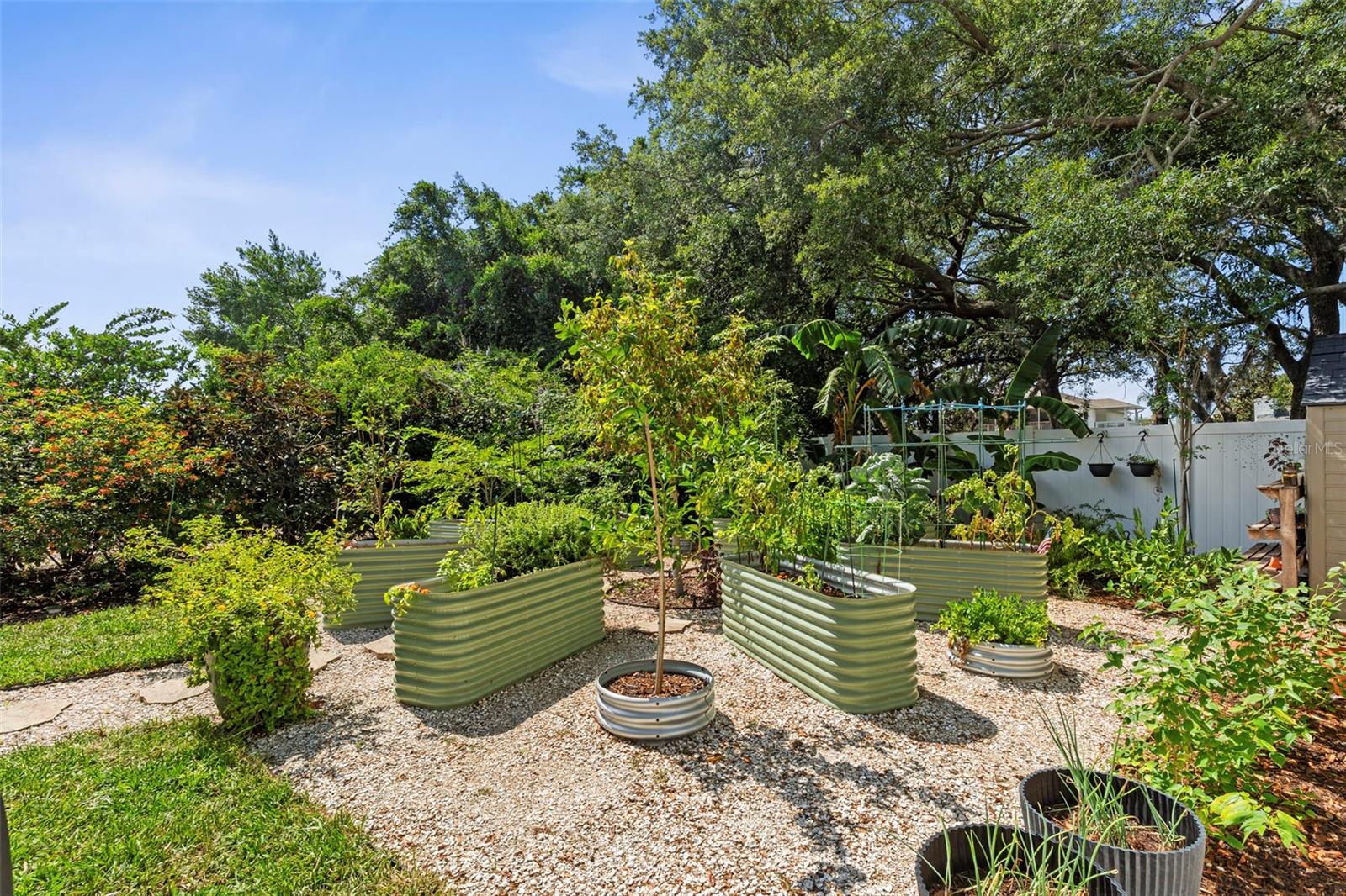 112 S FLORIDA AVE, TARPON SPRINGS, FL, 34689