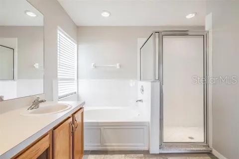7637 MERCHANTVILLE CIR, ZEPHYRHILLS, FL, 33540