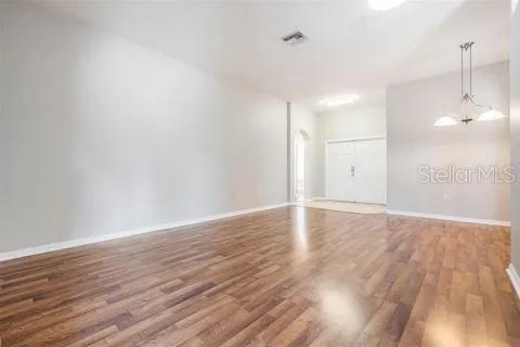 7637 MERCHANTVILLE CIR, ZEPHYRHILLS, FL, 33540