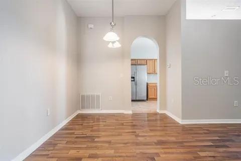 7637 MERCHANTVILLE CIR, ZEPHYRHILLS, FL, 33540