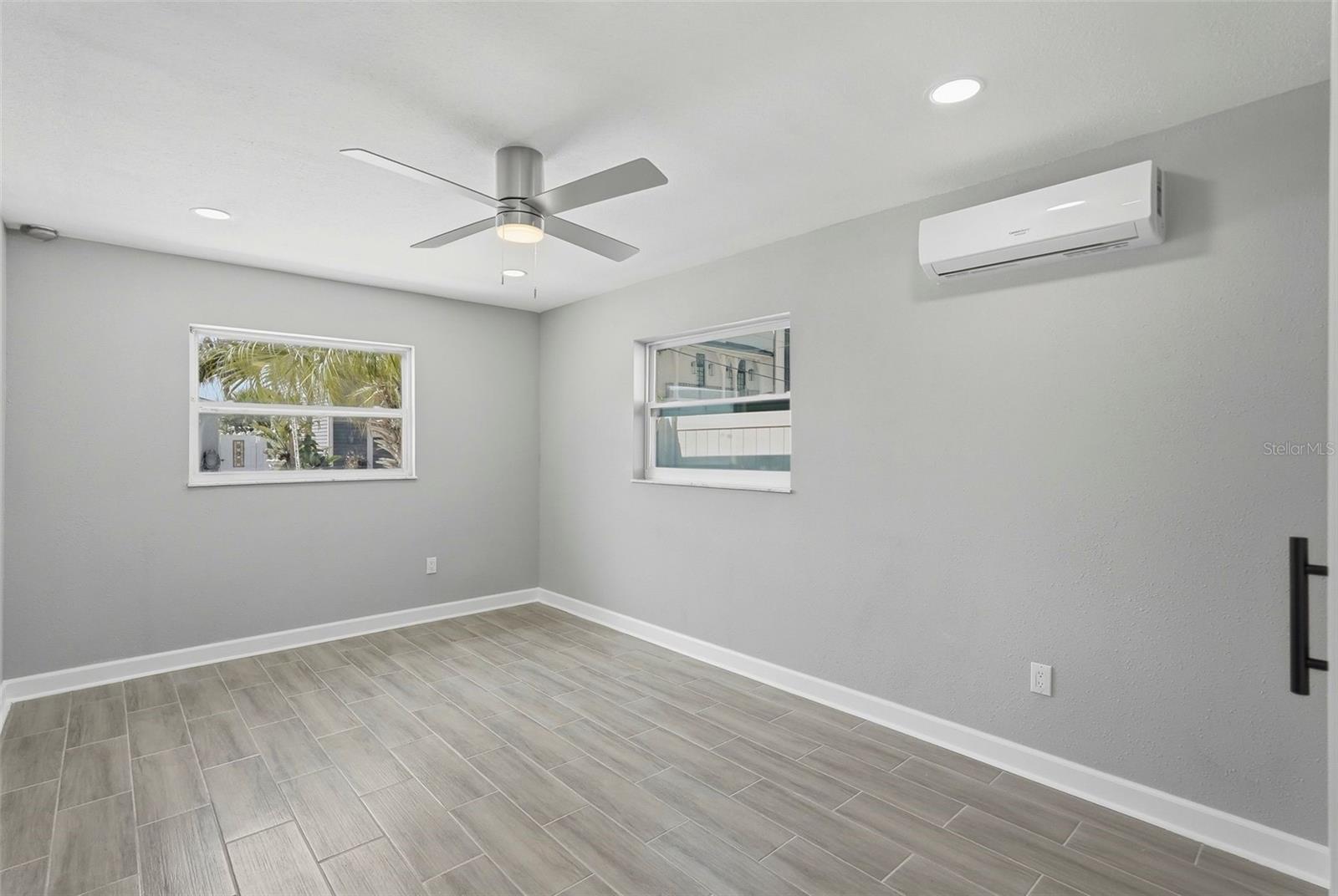 14906 N BAYSHORE DR, MADEIRA BEACH, FL, 33708