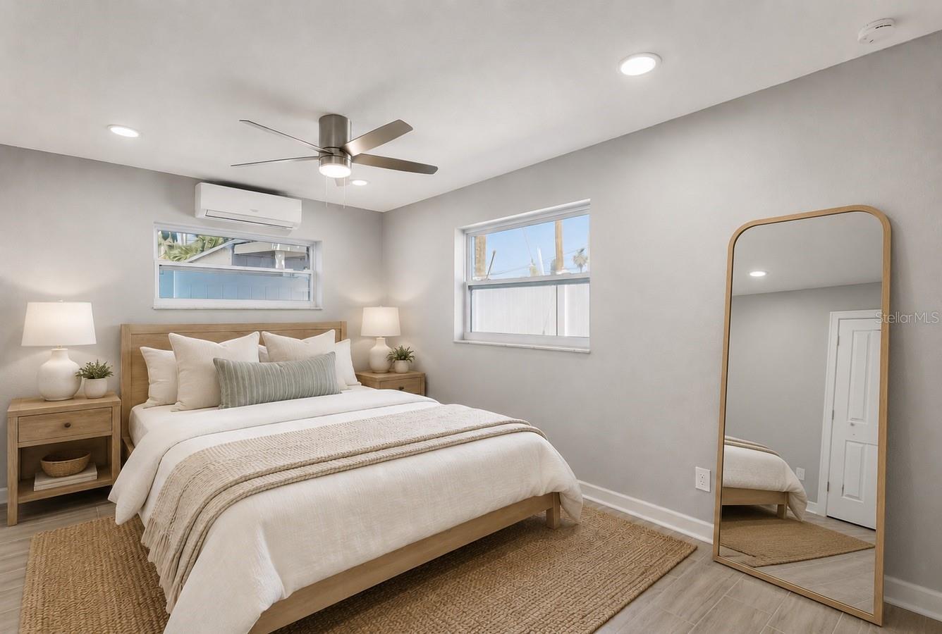 14906 N BAYSHORE DR, MADEIRA BEACH, FL, 33708
