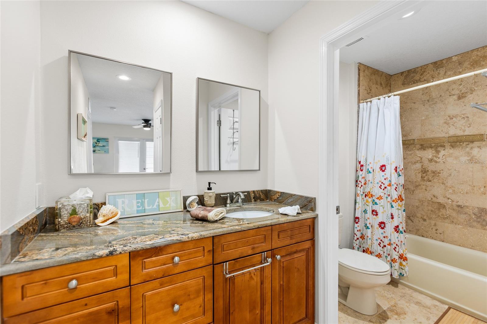 8152 LITTLE GASPARILLA IS, PLACIDA, FL, 33946
