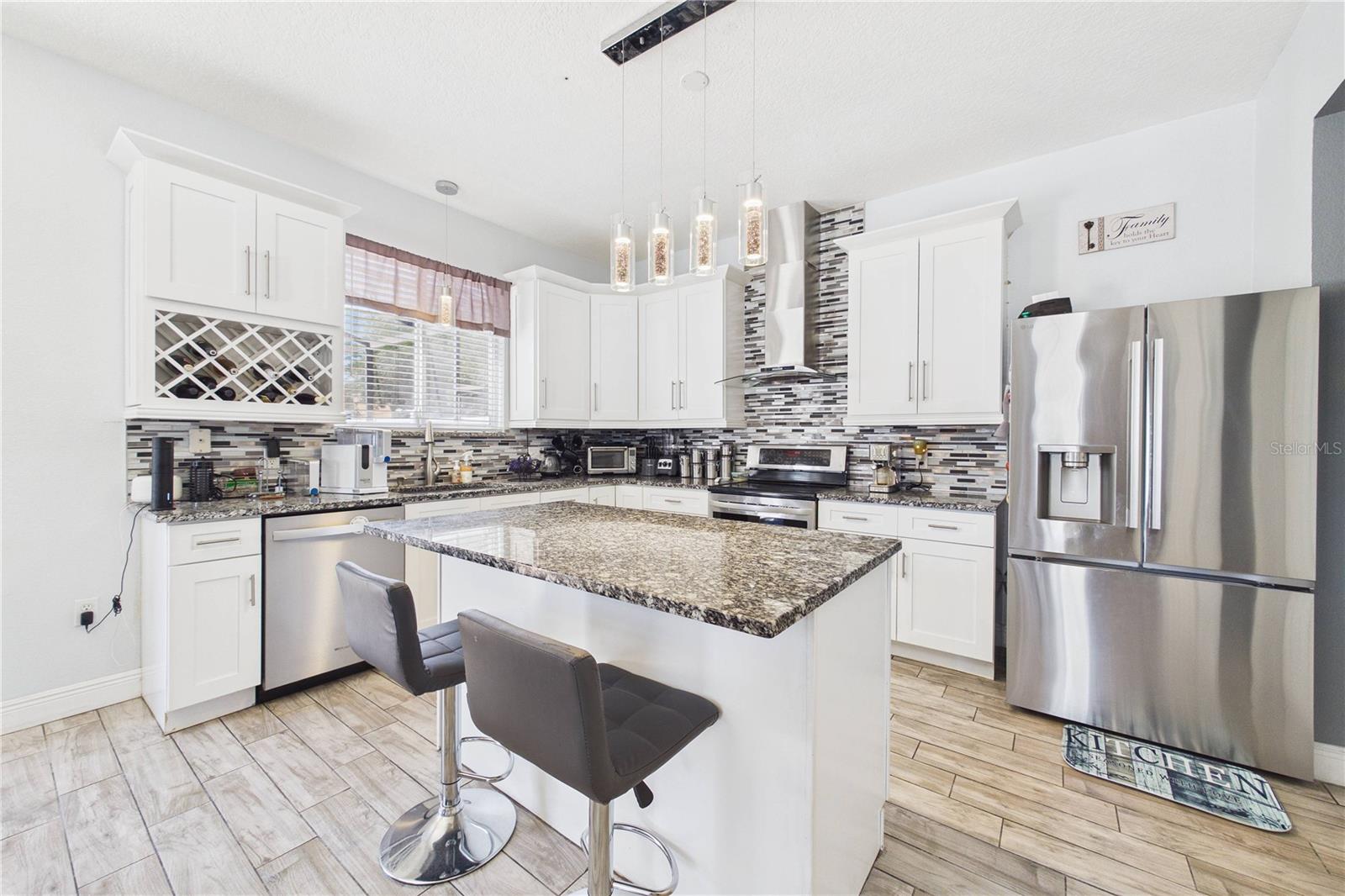 11932 OLD GLORY DR, ORLANDO, FL, 32837