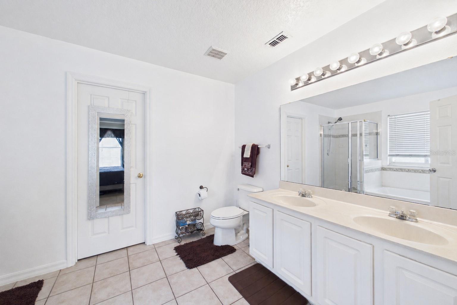 11932 OLD GLORY DR, ORLANDO, FL, 32837