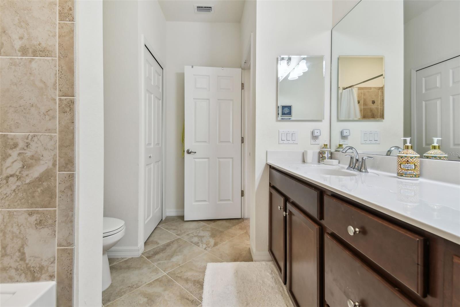 20252 LAGENTE CIR, VENICE, FL, 34293