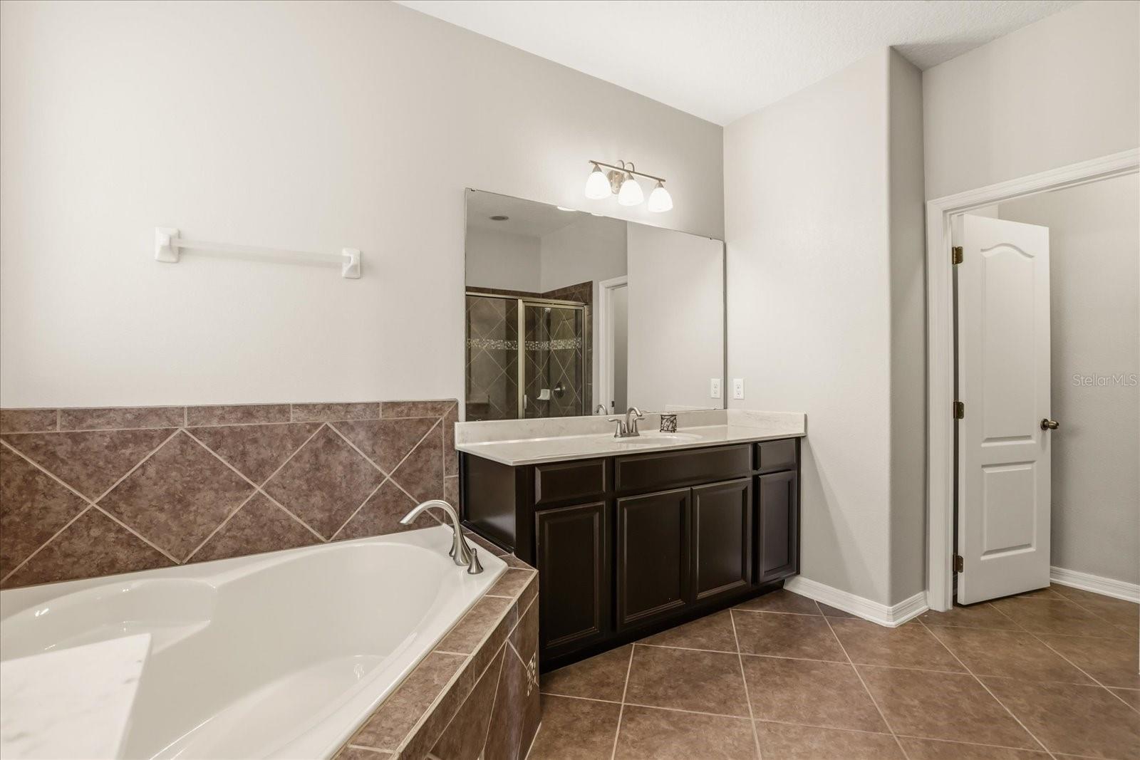 5121 APPENINE LOOP W, ST CLOUD, FL, 34771