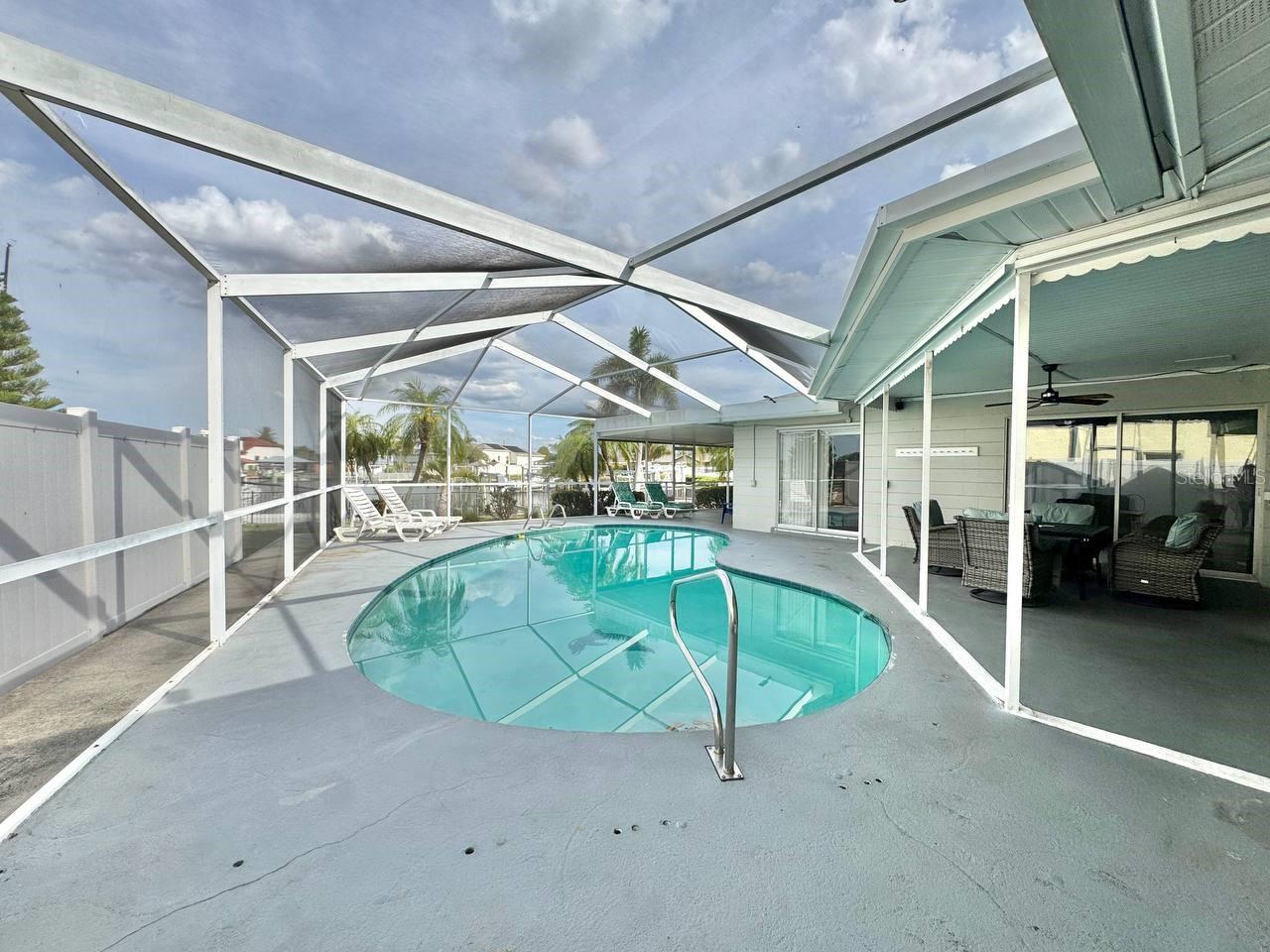 6316 LAKE SUNRISE DR, APOLLO BEACH, FL, 33572