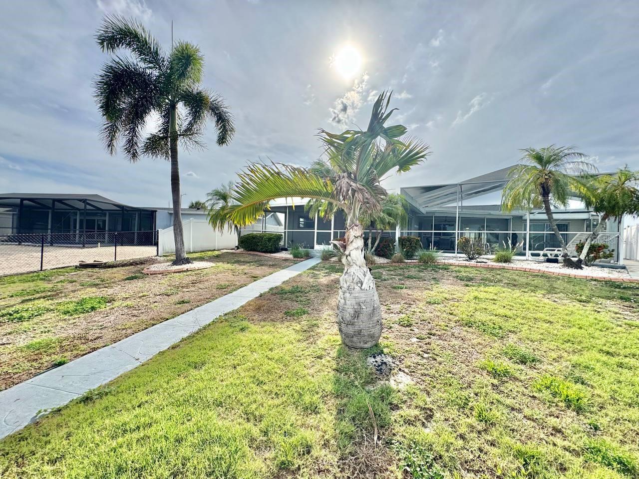 6316 LAKE SUNRISE DR, APOLLO BEACH, FL, 33572