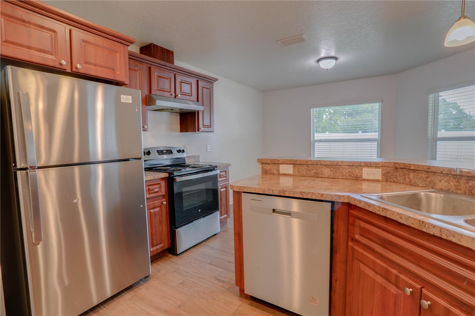 305 PRINCE ST, ORLANDO, FL, 32809
