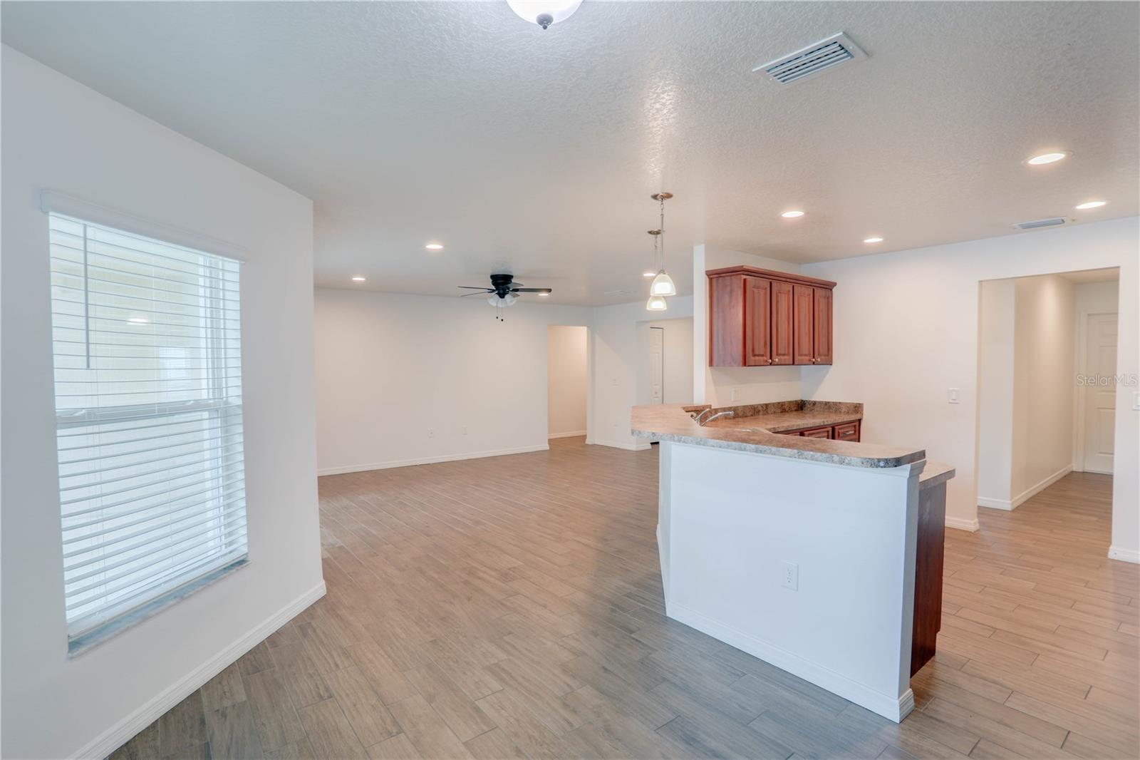 305 PRINCE ST, ORLANDO, FL, 32809
