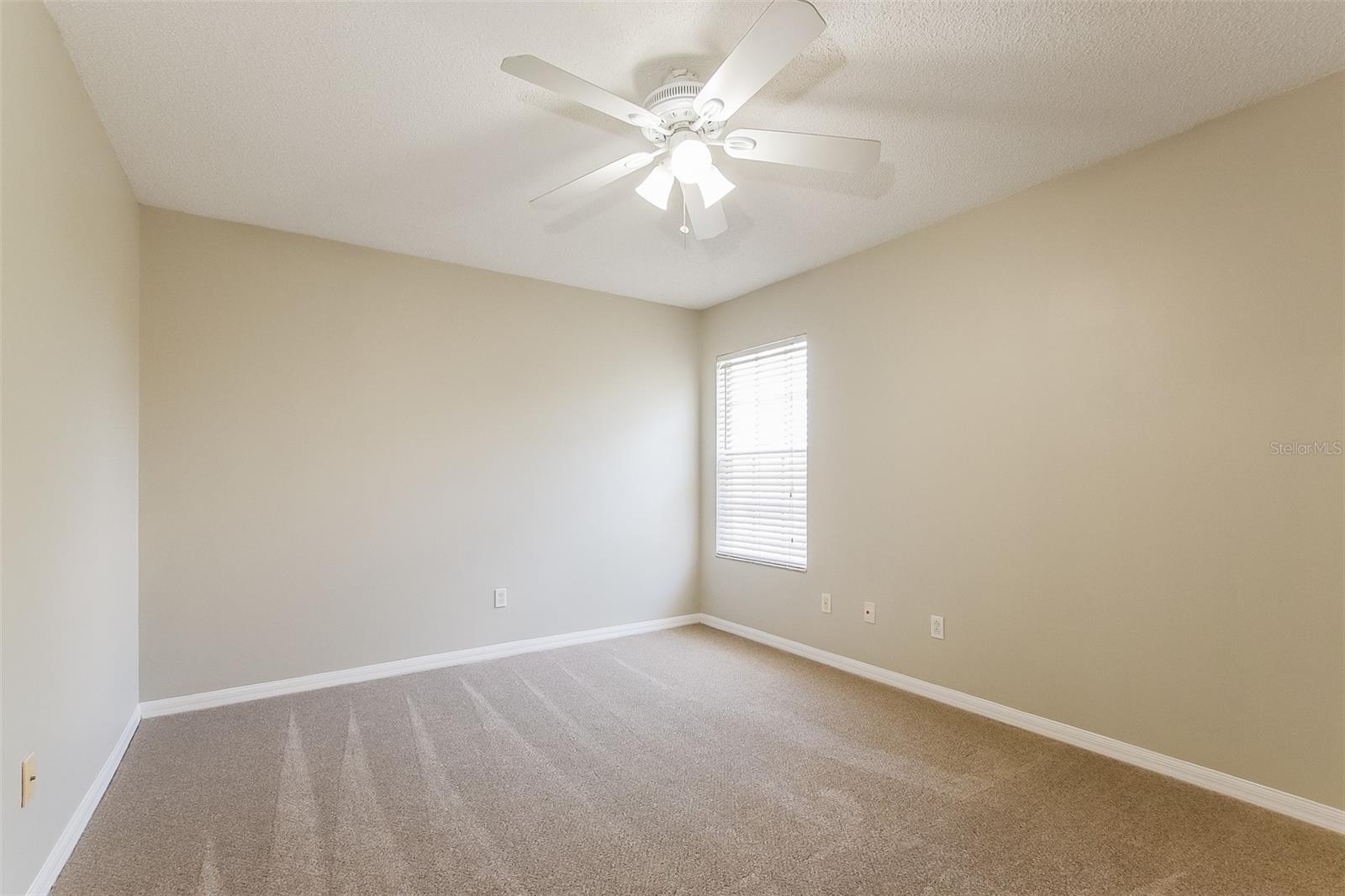 2043 HAMMOCK MOSS DR, ORLANDO, FL, 32820