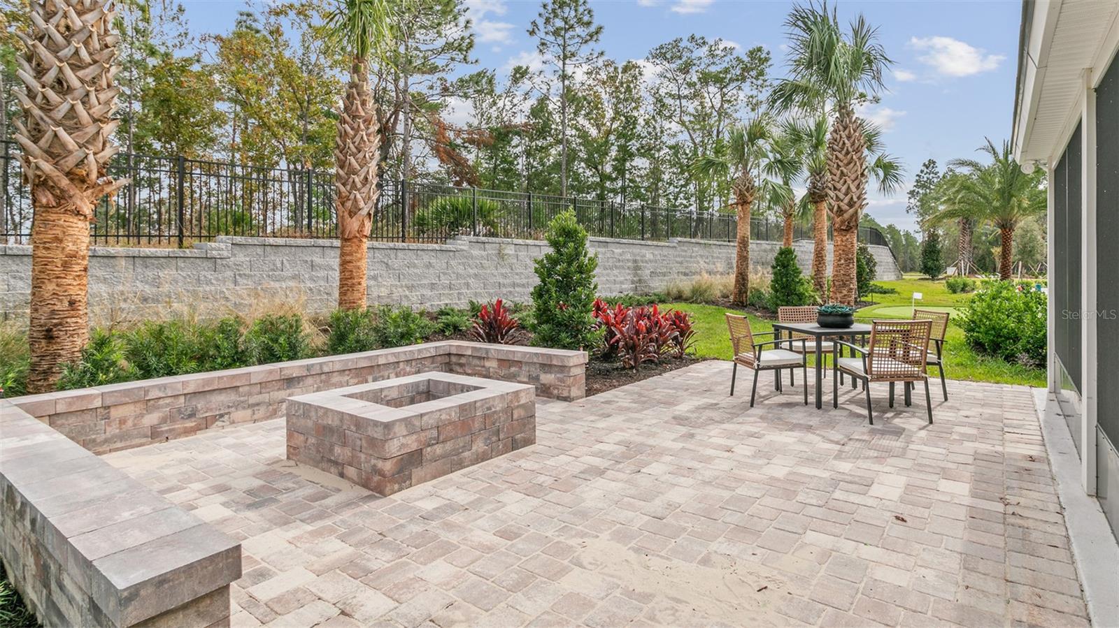 32 HARDWOOD TRL, PALM COAST, FL, 32137