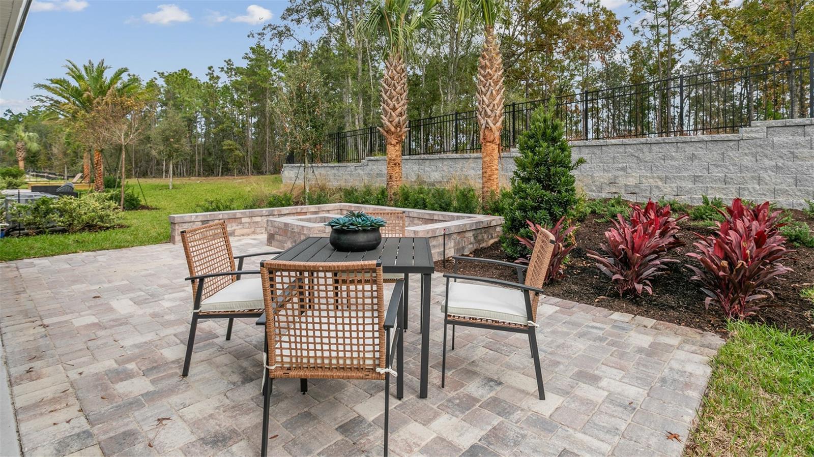 32 HARDWOOD TRL, PALM COAST, FL, 32137