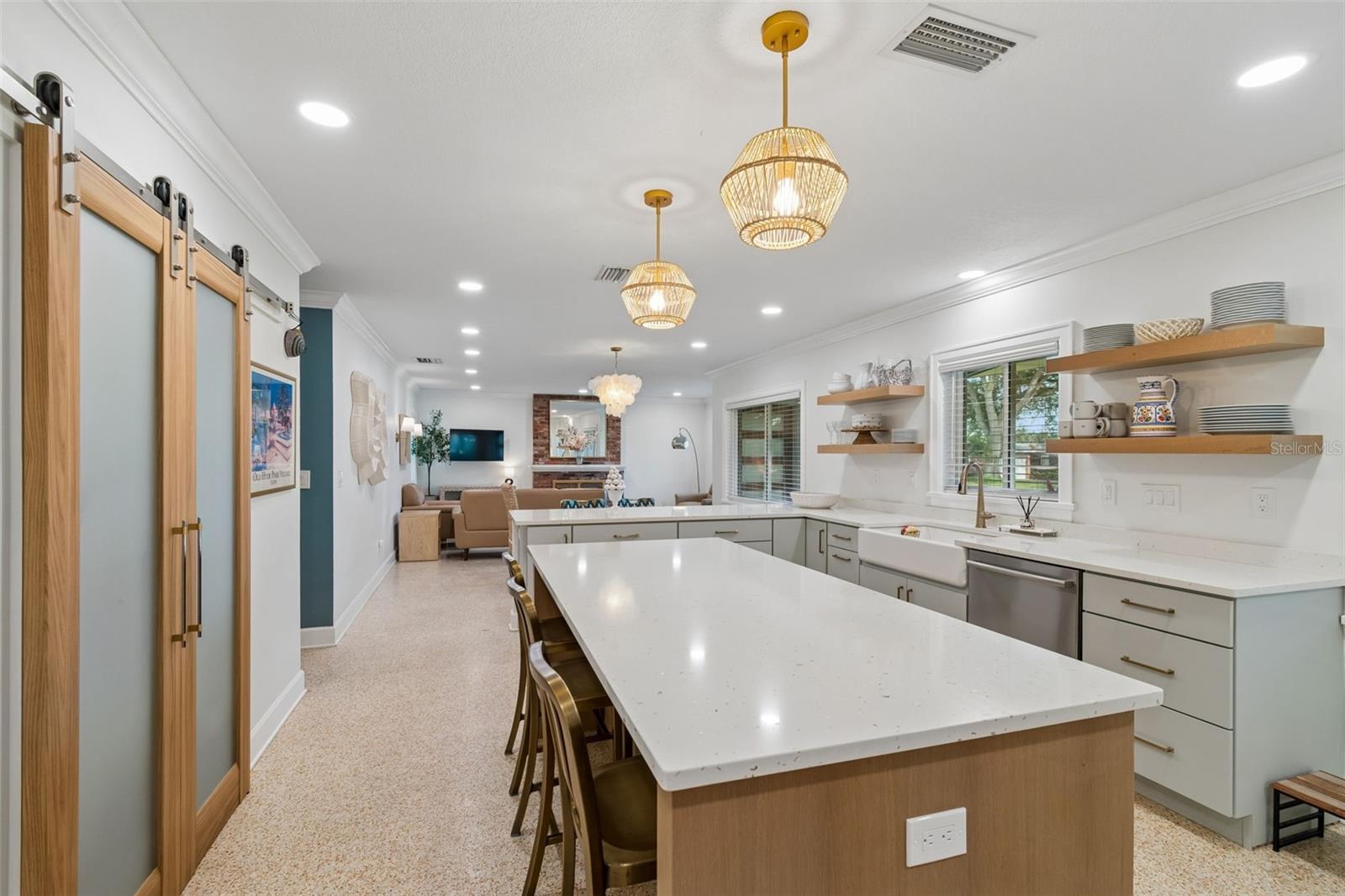 10916 CARROLLWOOD DR, TAMPA, FL, 33618