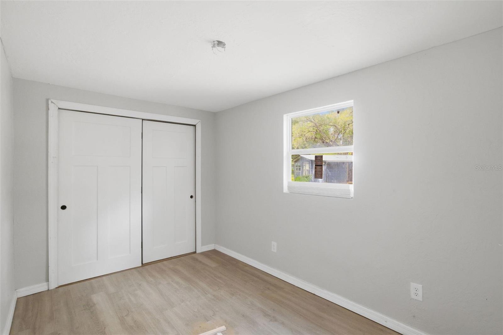 6945 NE 5TH PL, OCALA, FL, 34470