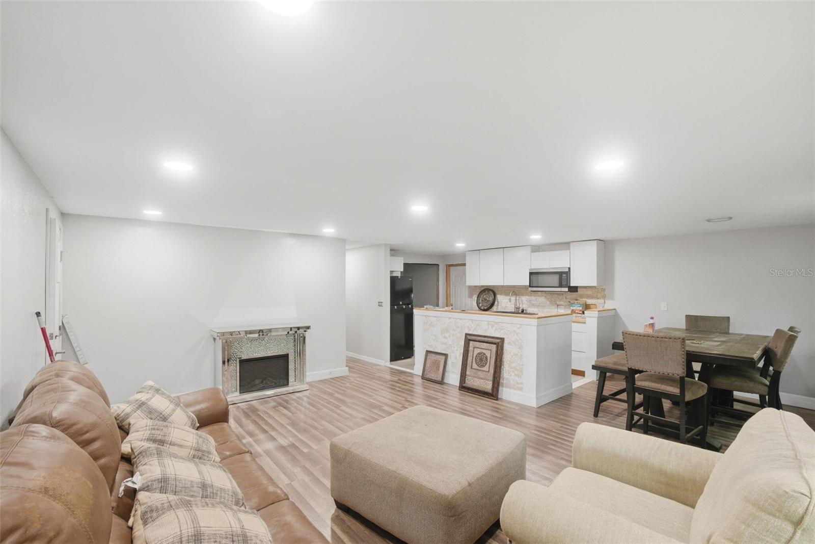 6945 NE 5TH PL, OCALA, FL, 34470