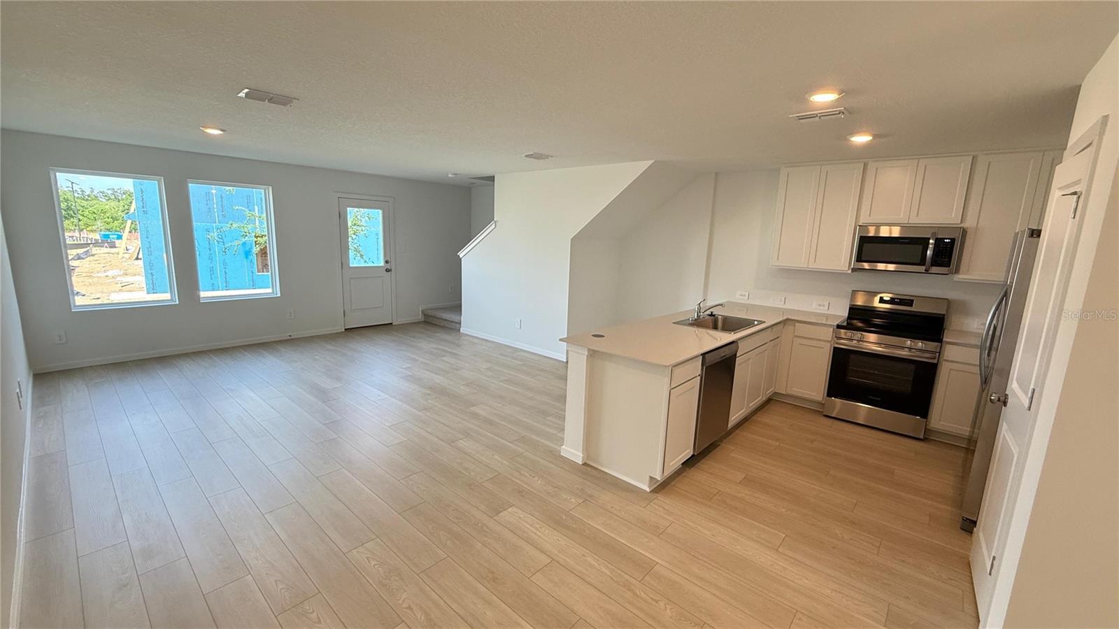 DAVENPORT, FL, 33837