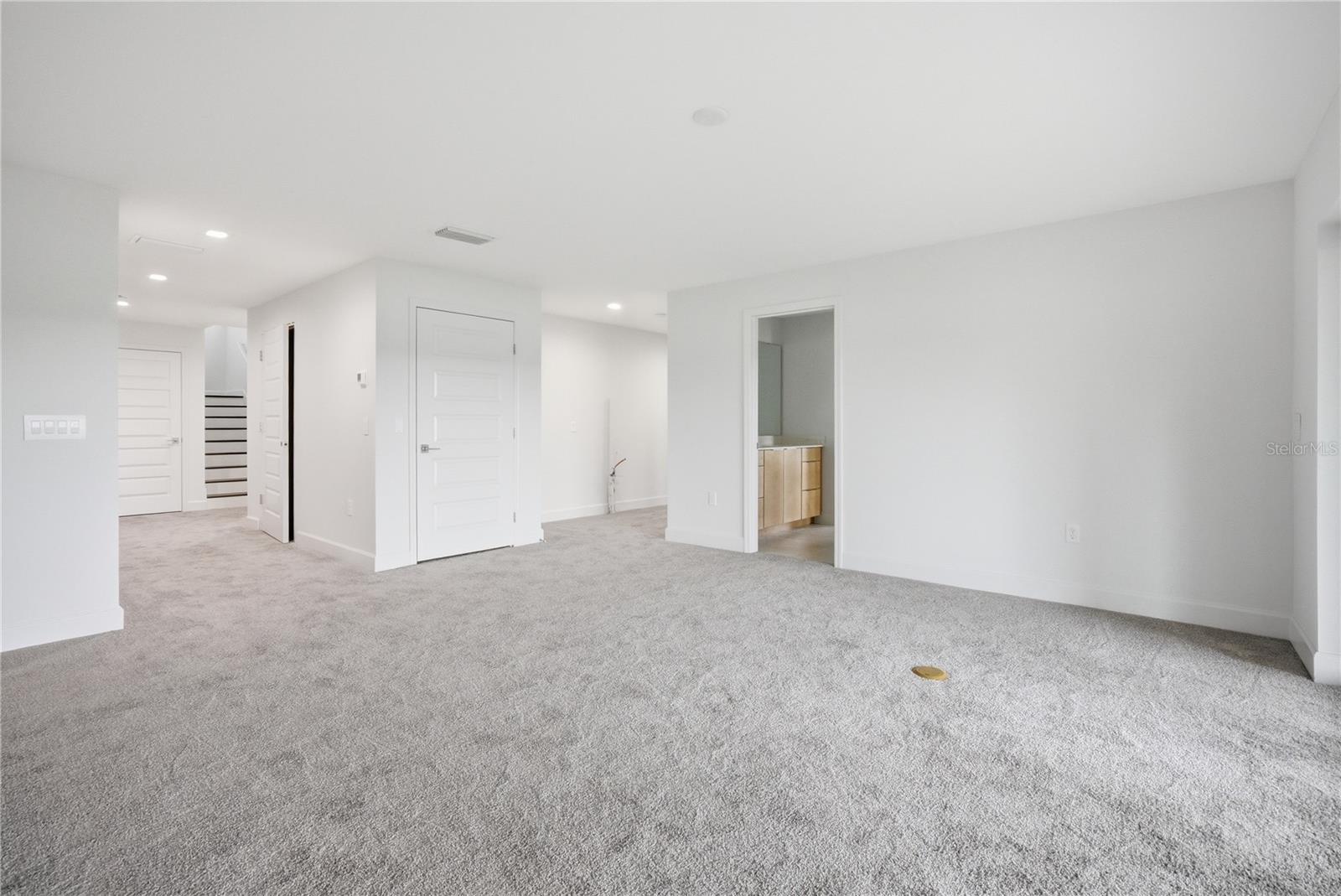 309 HAMPTON BLVD, DAVENPORT, FL, 33837