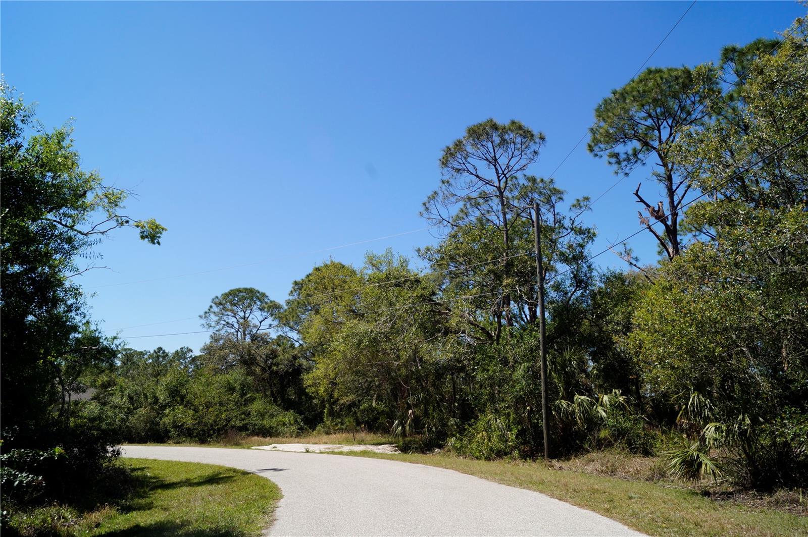 8370 CHORLEY AVE, NORTH PORT, FL, 34291