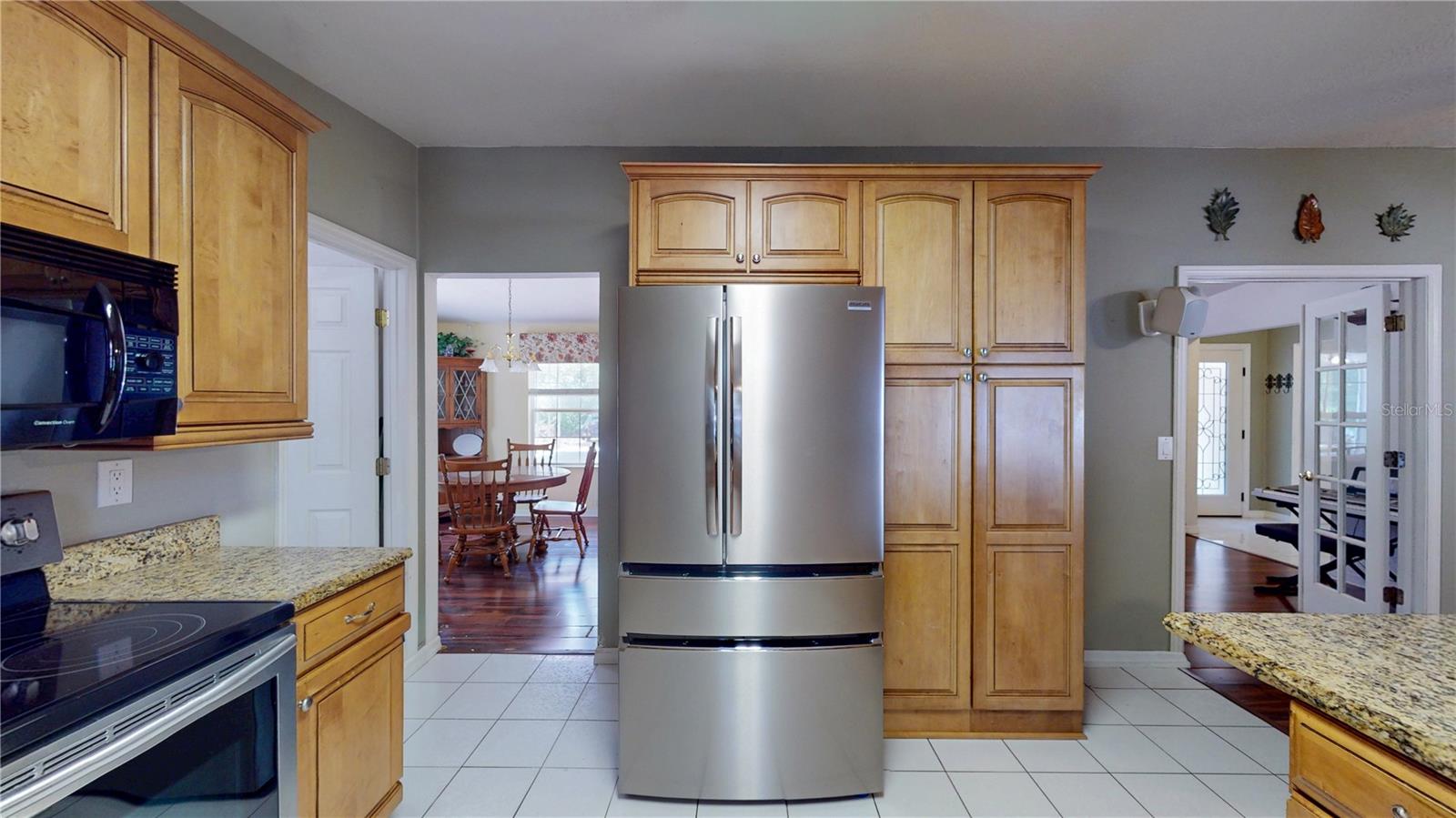 10324 SKEWLEE RD, THONOTOSASSA, FL, 33592