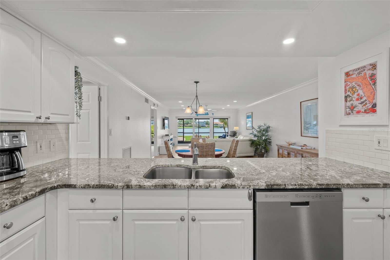 4740 BRITTANY DR S #31, ST PETERSBURG, FL, 33715