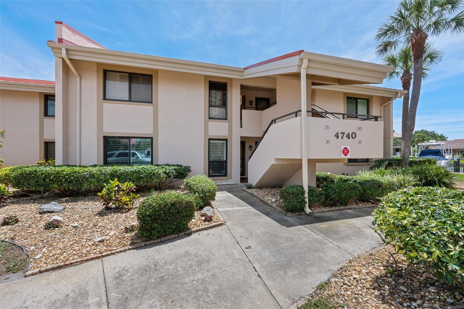 4740 BRITTANY DR S #31, ST PETERSBURG, FL, 33715