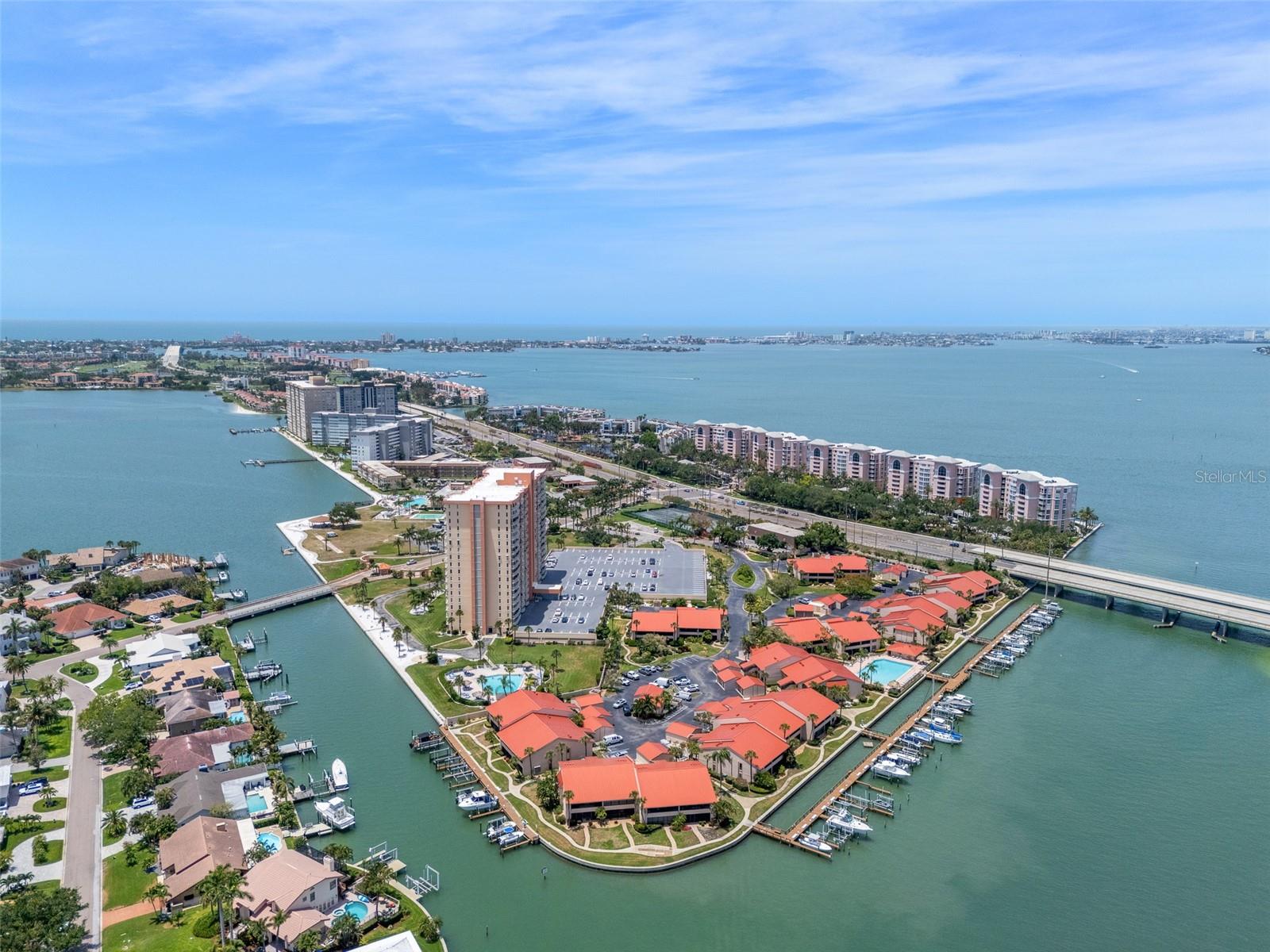 4740 BRITTANY DR S #31, ST PETERSBURG, FL, 33715