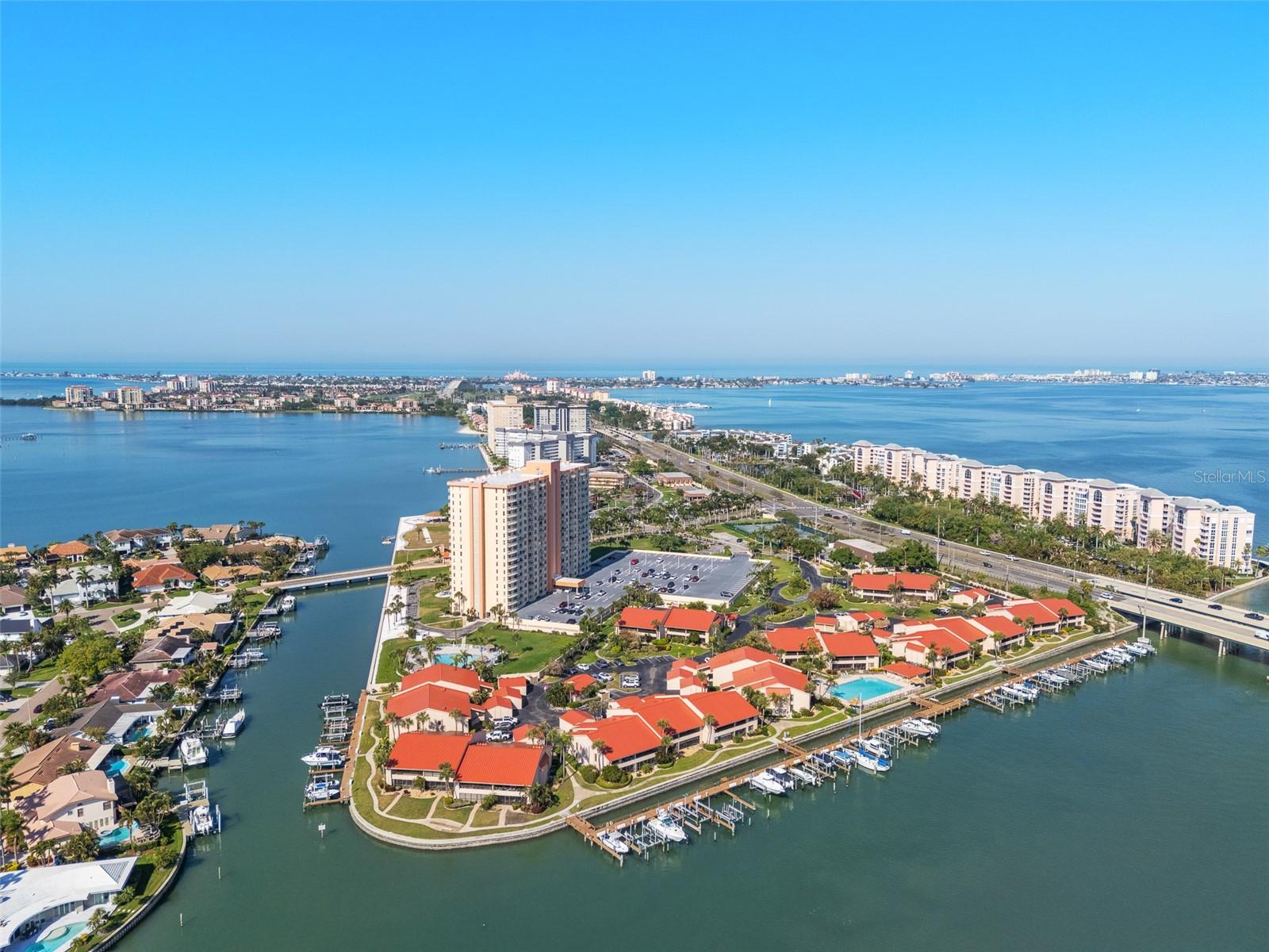 4740 BRITTANY DR S #31, ST PETERSBURG, FL, 33715