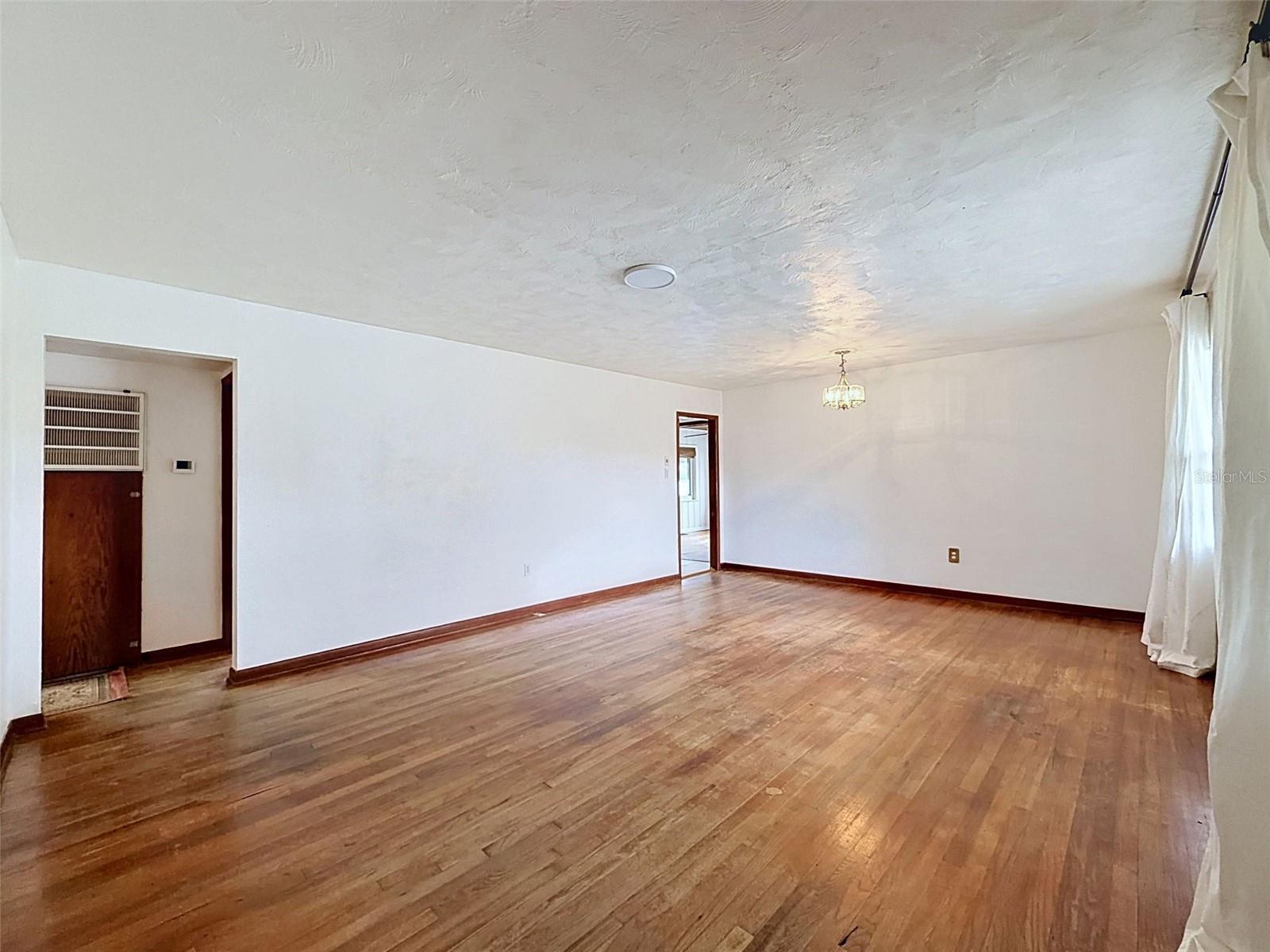 2518 W NORTH ST, TAMPA, FL, 33614