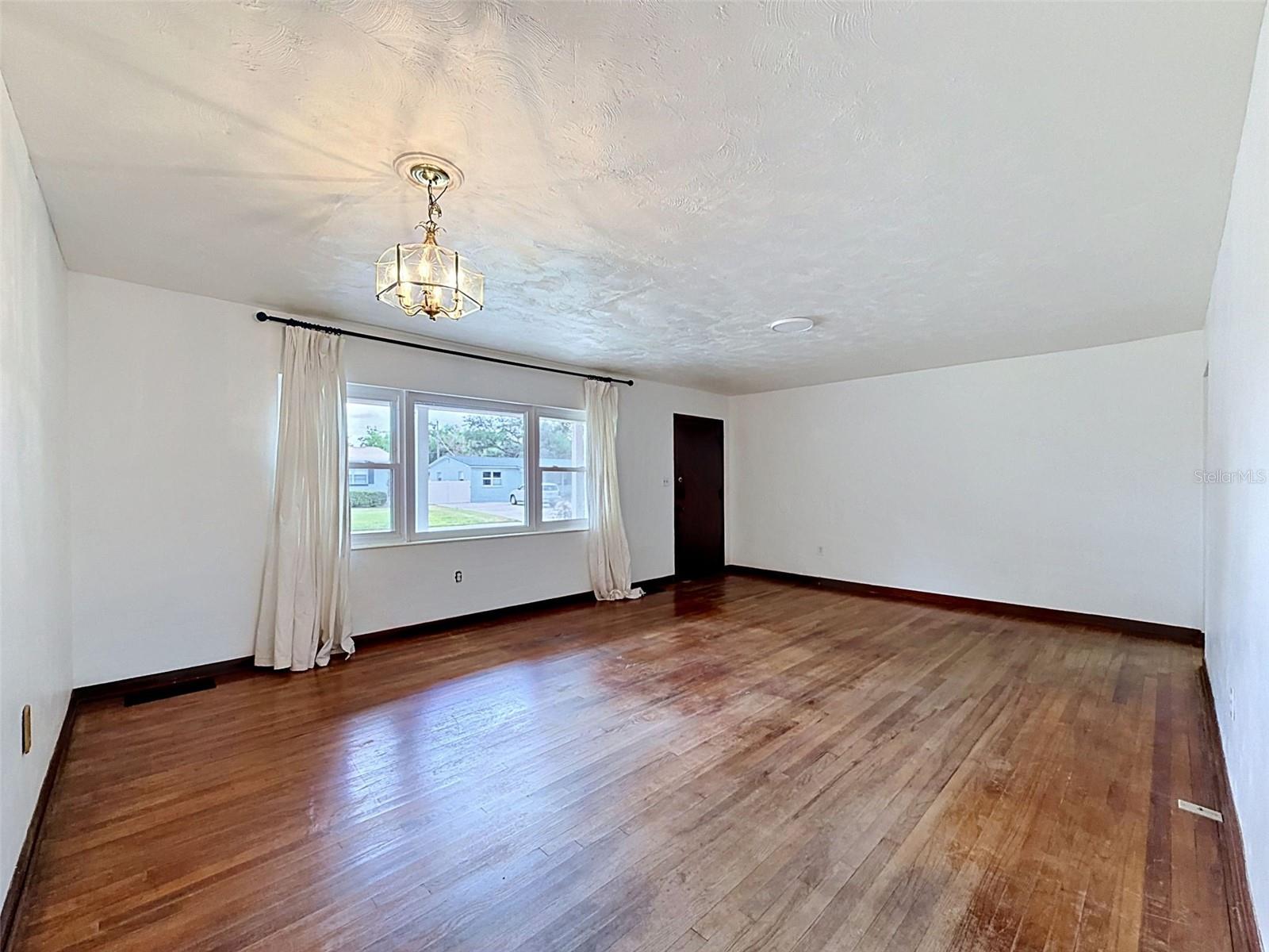 2518 W NORTH ST, TAMPA, FL, 33614