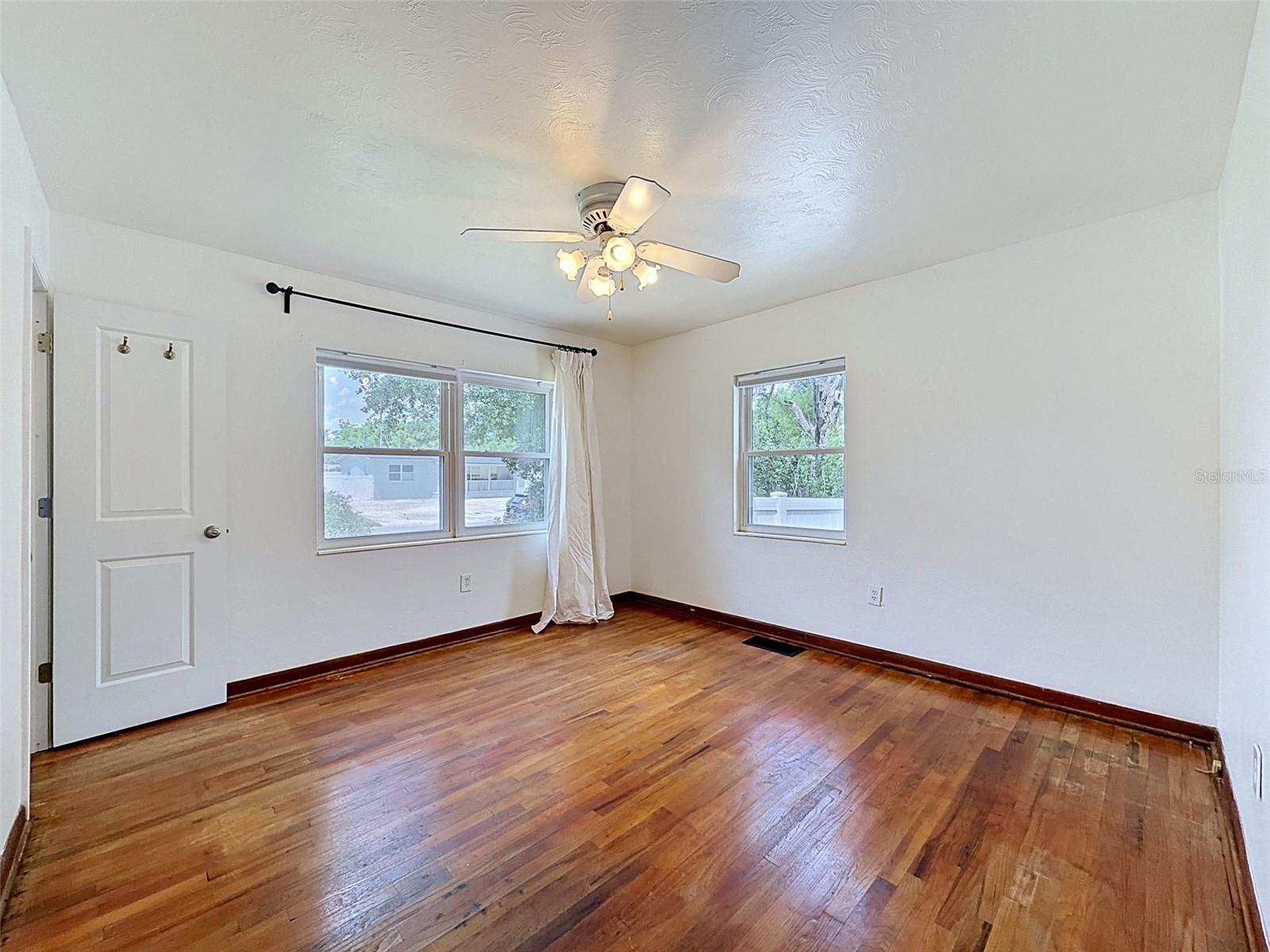 2518 W NORTH ST, TAMPA, FL, 33614
