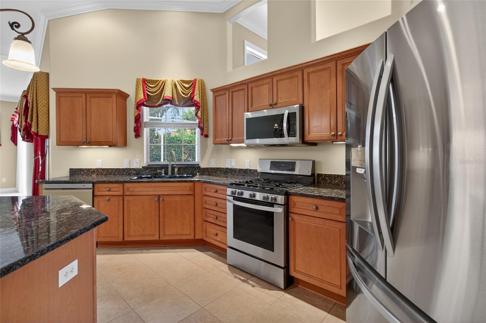 1300 BENNETT PL, THE VILLAGES, FL, 32162