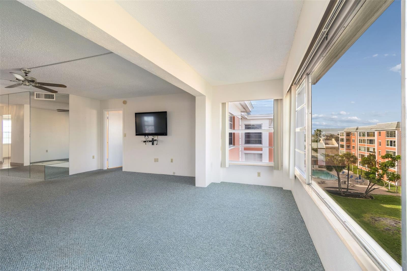 6960 20TH AVE N #501, ST PETERSBURG, FL, 33710