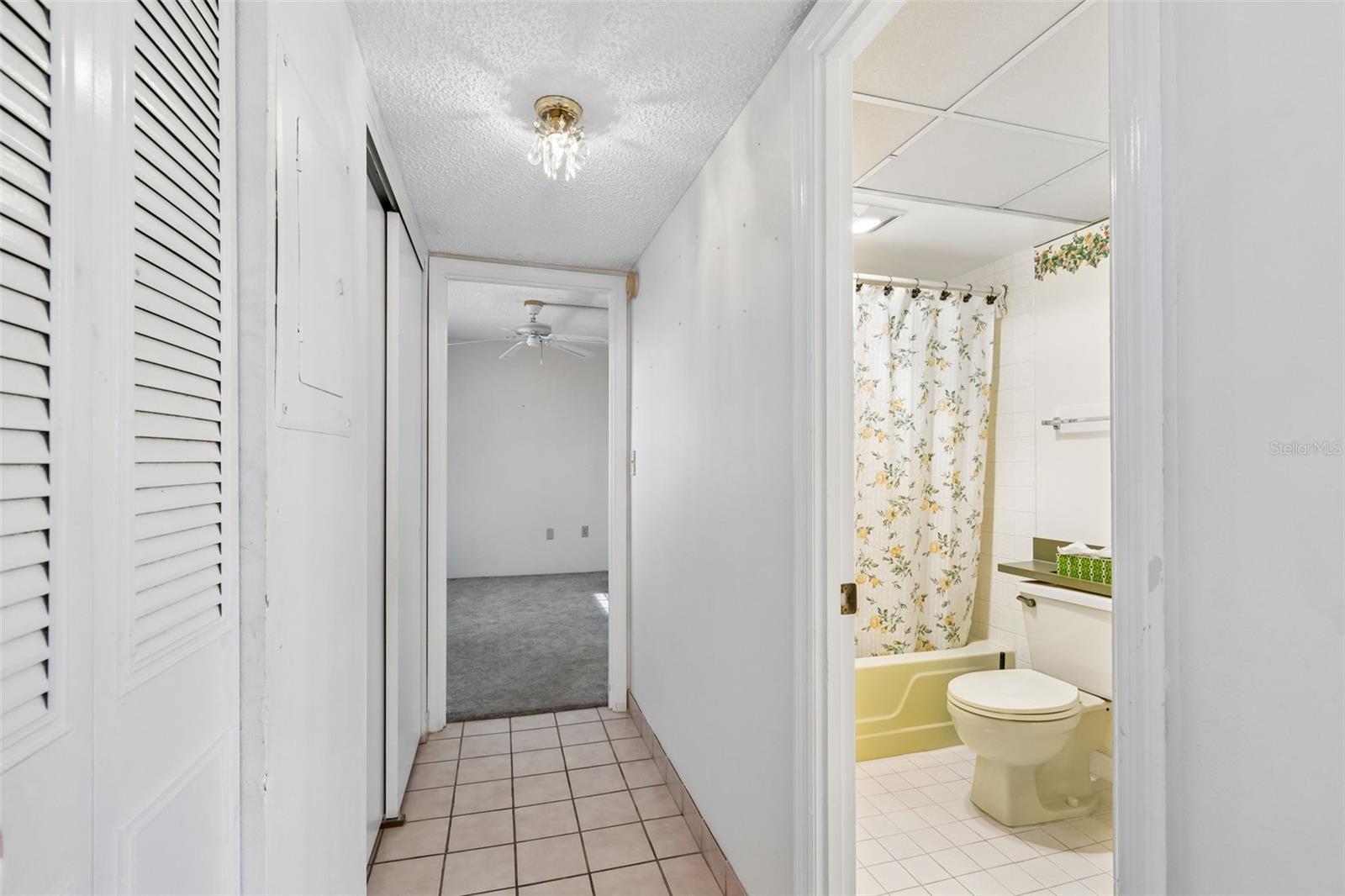 6960 20TH AVE N #501, ST PETERSBURG, FL, 33710